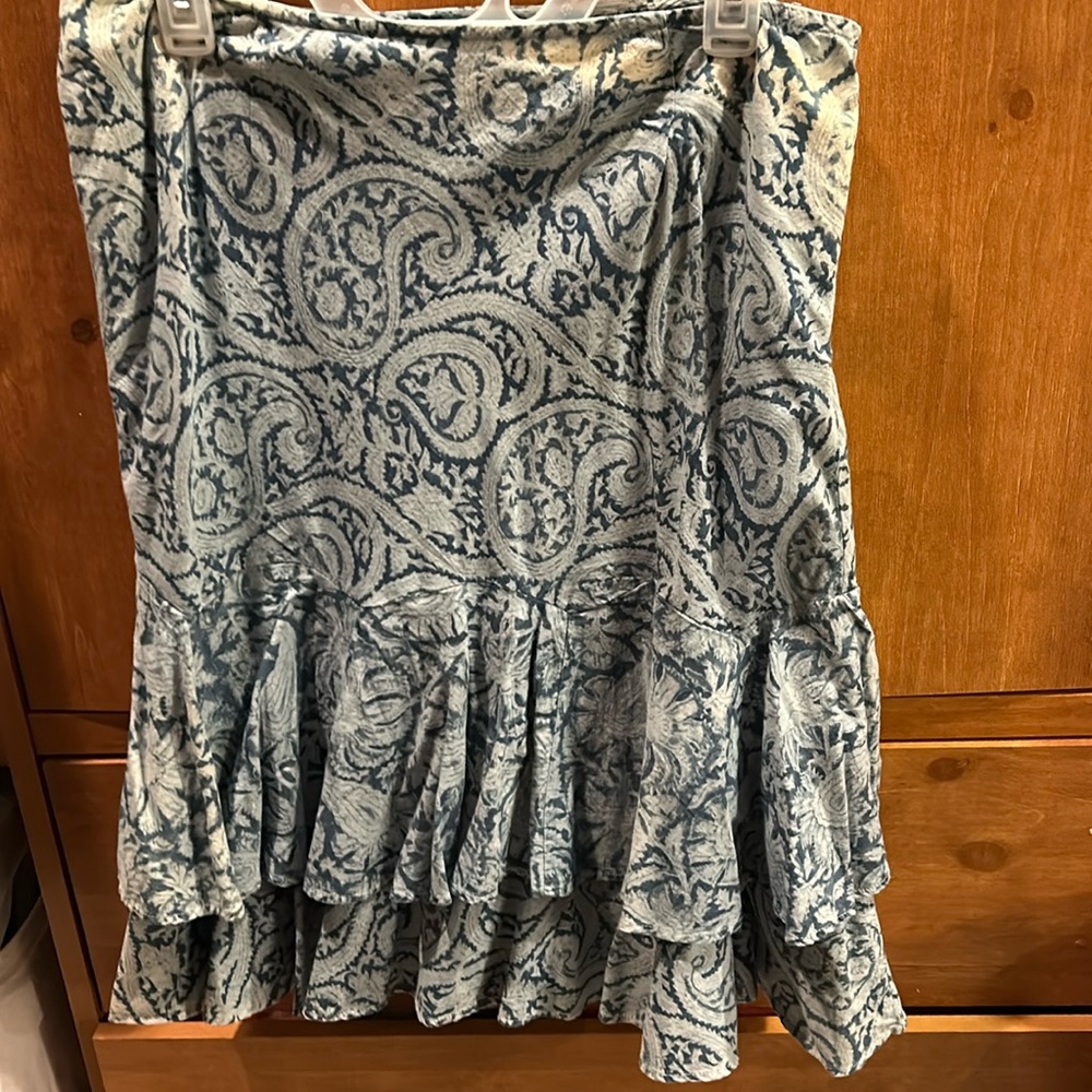 Skirt